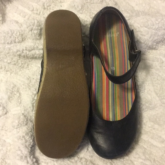 dansko ladies shoes